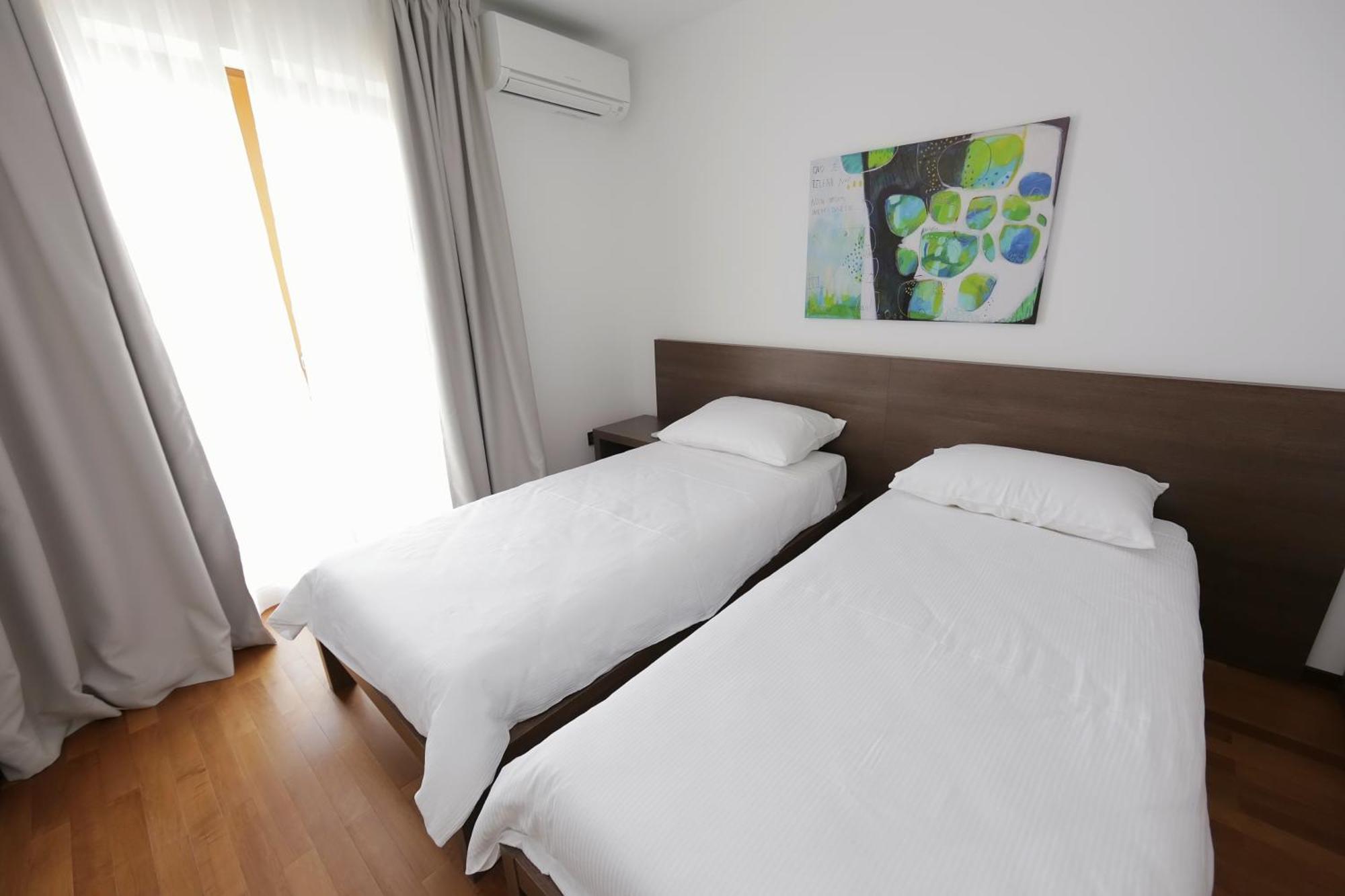Apartments Poville Residence Povile Phòng bức ảnh