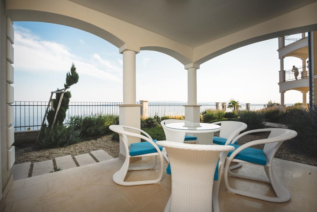 Apartments Poville Residence Povile Ngoại thất bức ảnh