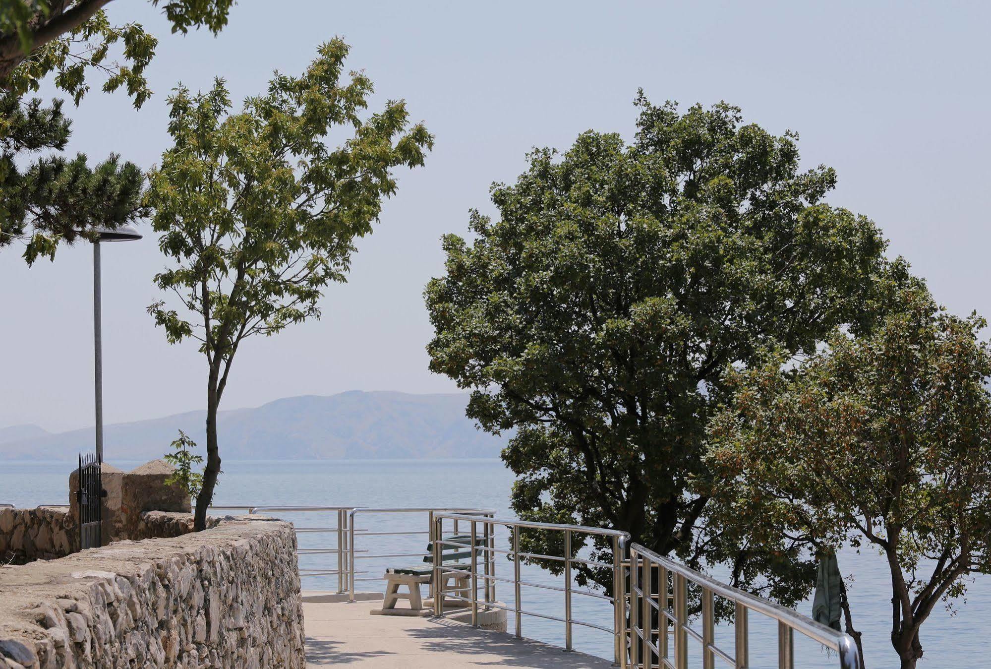 Apartments Poville Residence Povile Ngoại thất bức ảnh